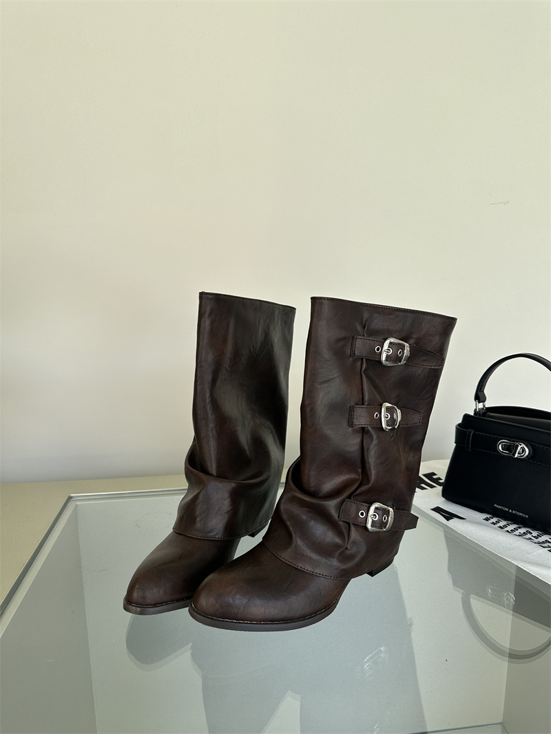 2026 Original Design Cowhide Pointed Toe Mid-Calf Boots for Women New Style with Belt Buckle Chunky Heel Wrinkled Stack Boots - Image 4