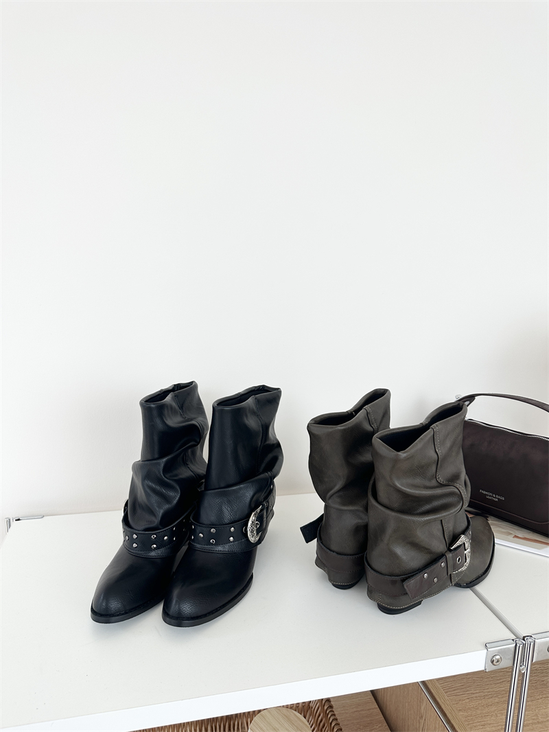 2026 Vintage Western Boots for Women Chunky Heel Ruched Design Pointed Toe Knight Boots Tube Boots - Image 3