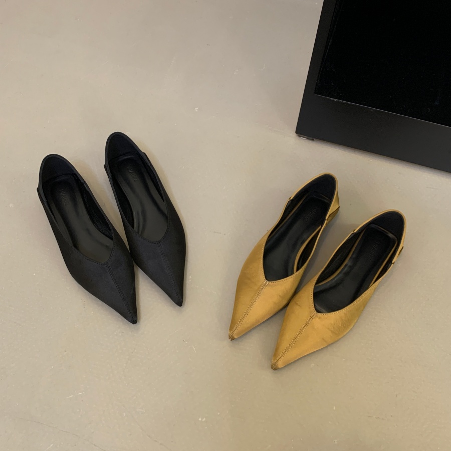 Korean Style Pointed Toe Flat Low Top Women's Shoes 2026 Spring Silk Soft Sole Comfortable Fashion High Heels - Image 4