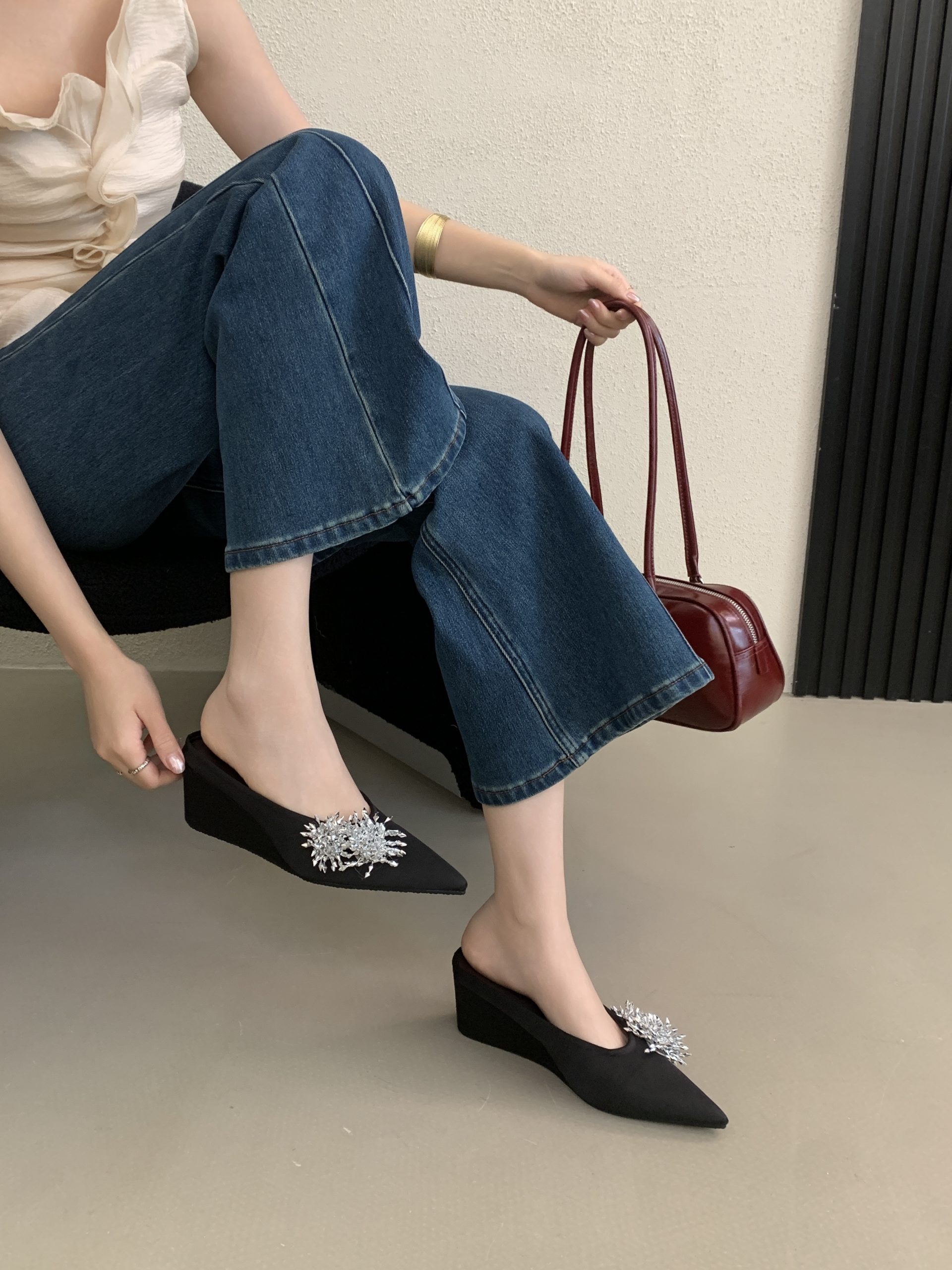 Sparkling Beaded Firework Slingback Wedge Sandals for Women Pointed Toe Elegant European Style Light Luxury - Image 4